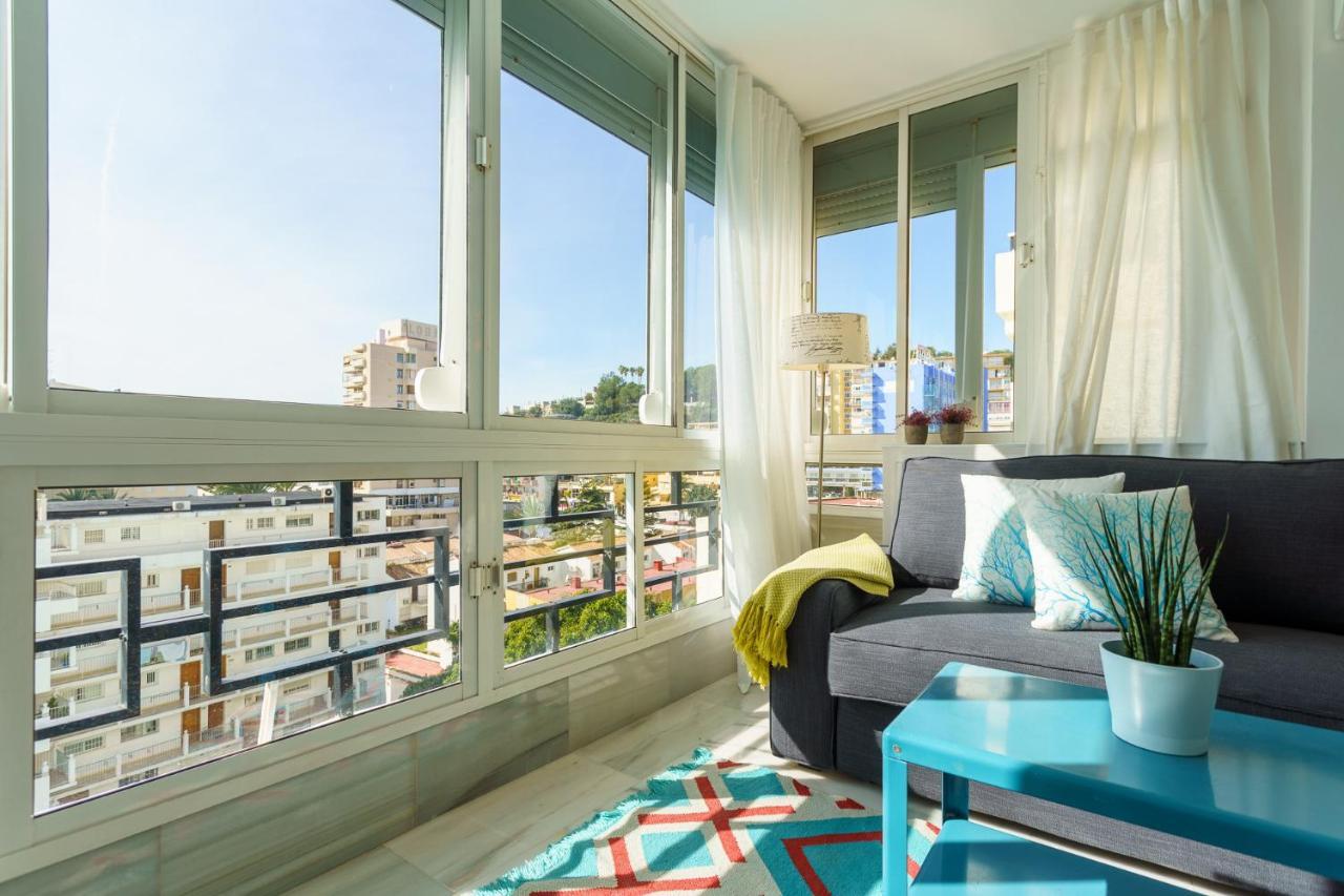 Malagasuite Carihuela Apartments Торремолінос Екстер'єр фото
