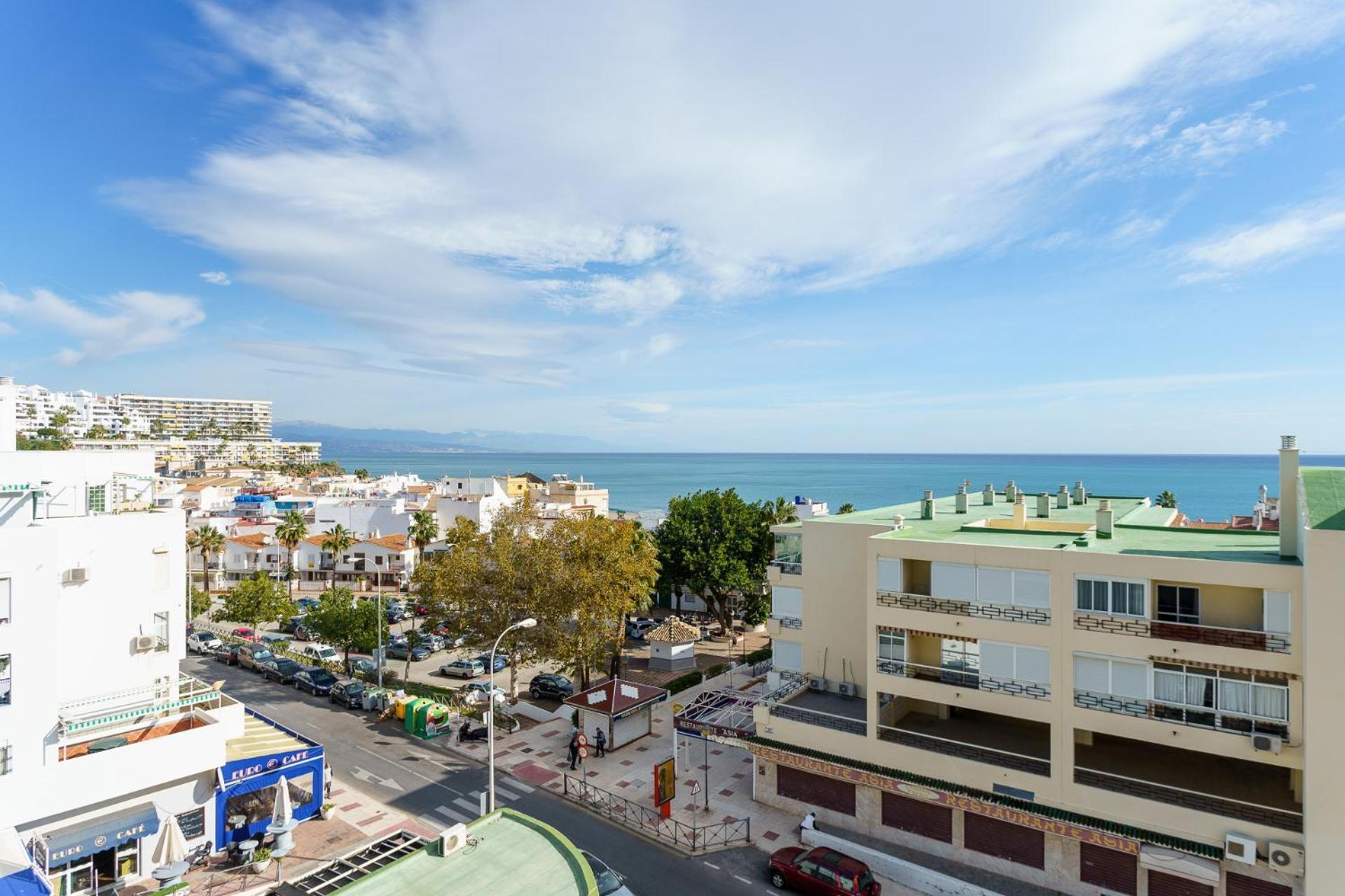 Malagasuite Carihuela Apartments Торремолінос Екстер'єр фото