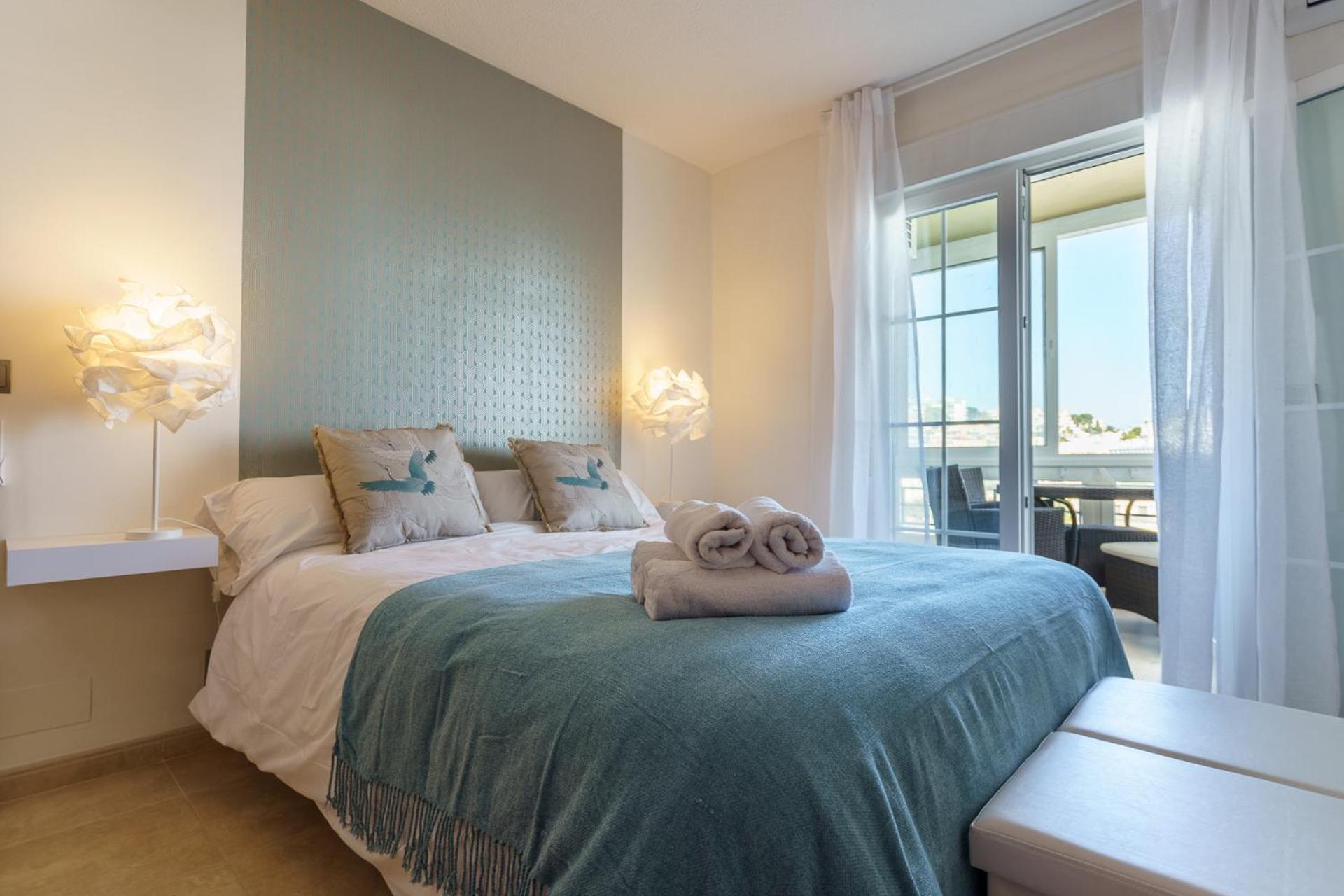 Malagasuite Carihuela Apartments Торремолінос Екстер'єр фото
